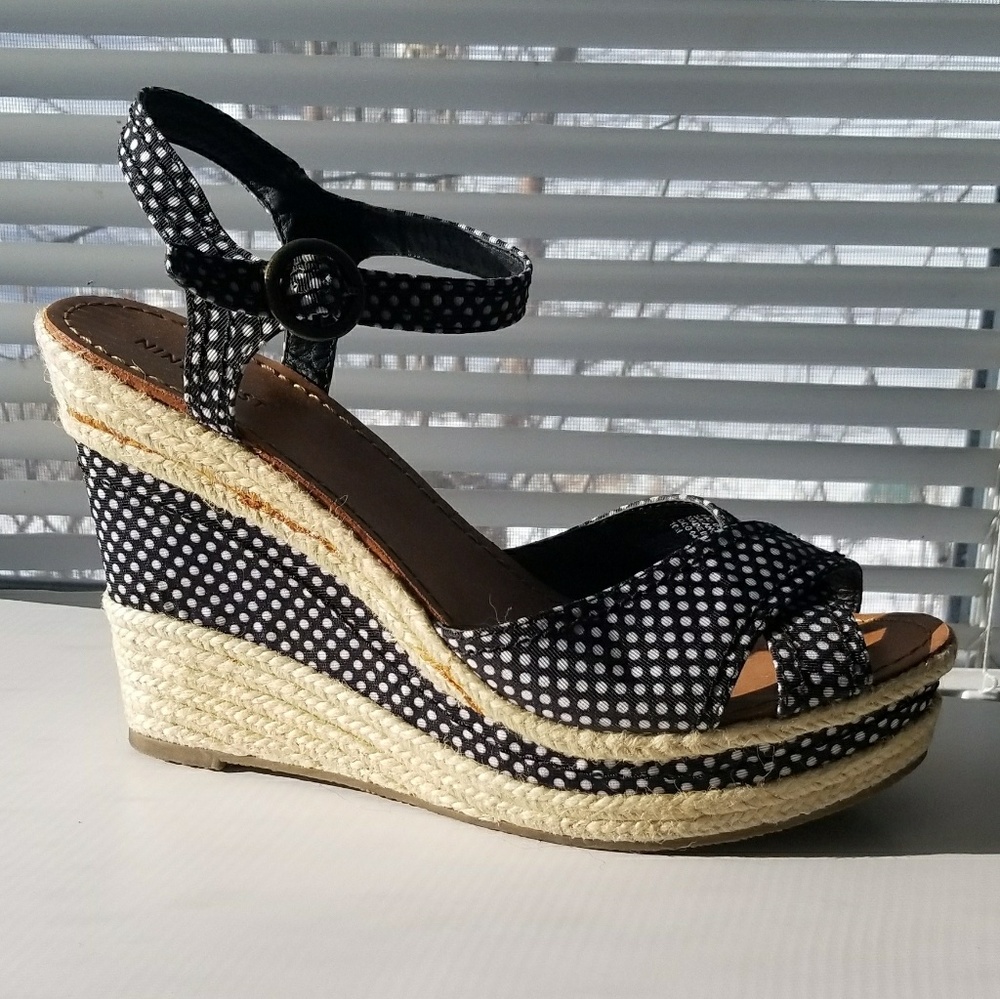 Nine West Platform wedge espadrille sandals
